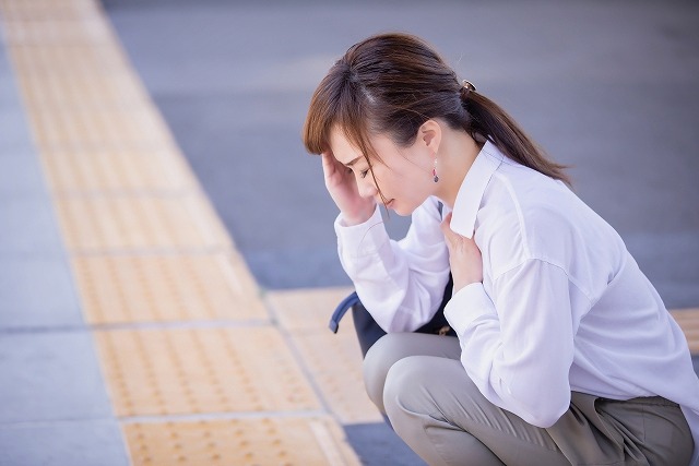 強い恐怖と不安で外出が不可能なパニック障害